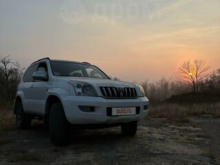2002 Toyota Land Cruiser Prado 120 Series, белый, 1750000 рублей, вид 2