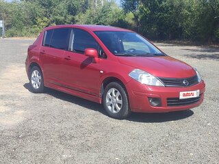 2011 Nissan Tiida I Рестайлинг, красный, 515000 рублей, вид 3