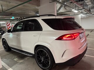 2019 Mercedes-Benz GLE 300 d II (V167), белый, 4950000 рублей, вид 2