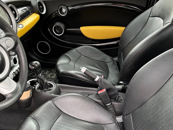 2008 Mini Hatch Cooper S II (R56), жёлтый, 1100000 рублей - вид 20