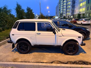 1996 Lada (ВАЗ) 2121 (4x4) I Рестайлинг, белый, 333000 рублей, вид 3