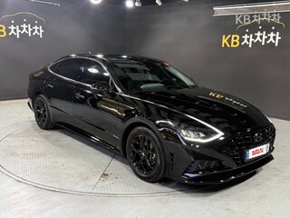 2023 Hyundai Sonata VIII (DN8), чёрный, 1825500 рублей, вид 2