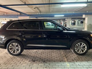2018 Audi Q7 II (4M), чёрный, 4150000 рублей, вид 5