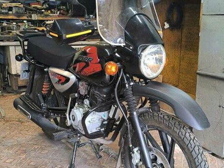 2022 Bajaj Boxer BM 150X, чёрный, 140000 рублей, вид 4