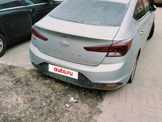 2019 Hyundai Avante VI Рестайлинг, серый, 1600000 рублей, вид 3