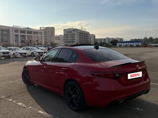 2020 Alfa Romeo Giulia II (952) Рестайлинг, красный, 3150000 рублей, вид 4