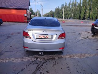 2014 Hyundai Solaris I Рестайлинг, серебристый, 850000 рублей, вид 5