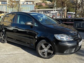 2008 Volkswagen Golf Plus I, чёрный, 620000 рублей, вид 1