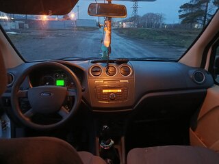 2009 Ford Tourneo Connect I Рестайлинг, белый, 800000 рублей, вид 5