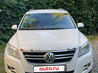 2010 Volkswagen Tiguan I, белый, 800000 рублей, вид 1