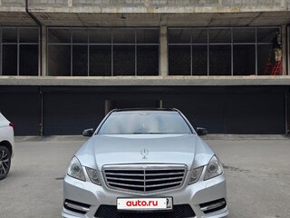 2011 Mercedes-Benz E-Класс 350 IV (W212, S212, C207), серебристый, 1350000 рублей, вид 2