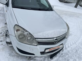 2007 Opel Astra H, белый, 300000 рублей, вид 1