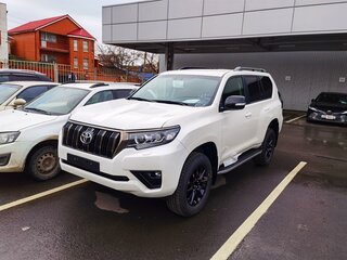 2017 Toyota Land Cruiser Prado 150 Series Рестайлинг 2, белый, 6300000 рублей, вид 1