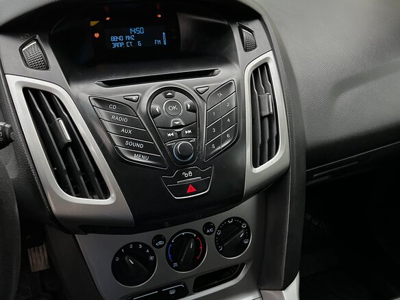2012 Ford Focus III, белый, 900000 рублей - вид 9