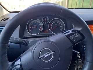 2012 Opel Astra H Рестайлинг, чёрный, 465000 рублей, вид 5