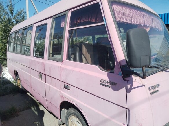 2001 Kia Combi, розовый, 300000 рублей - вид 2