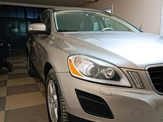 2012 Volvo XC60 I, бежевый, 1850000 рублей, вид 1