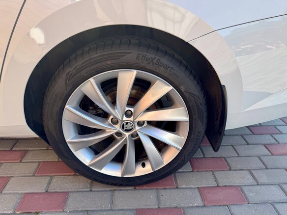 2019 Skoda Superb III, белый, 2050000 рублей - вид 13
