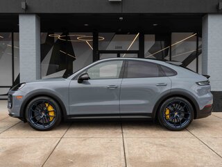 2024 Porsche Cayenne Turbo GT Coupé III Рестайлинг, серый, 30816330 рублей, вид 3