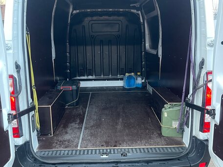 2020 Renault Master, белый, 2650000 рублей, вид 4