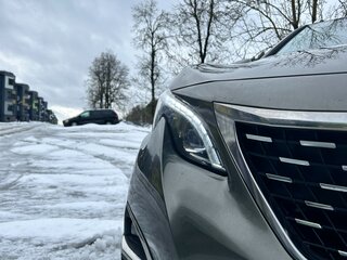 2018 Peugeot 3008 II, зелёный, 1825454 рублей, вид 3