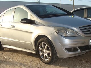 2006 Mercedes-Benz B-Класс 200 I (W245), серебристый, 655000 рублей, вид 4