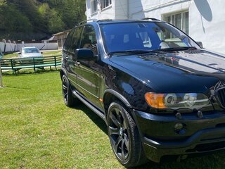 2002 BMW X5 4.6is I (E53), чёрный, 1900000 рублей, вид 3