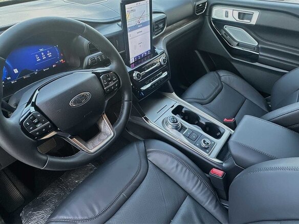 2024 Ford Explorer VI, серый, 8814719 рублей - вид 5
