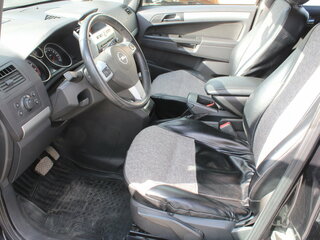 2012 Opel Zafira B Рестайлинг, чёрный, 850000 рублей, вид 5