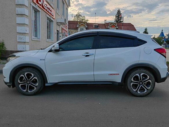 2014 Honda Vezel I, белый, 1450000 рублей - вид 4