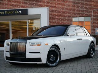 2022 Rolls-Royce Phantom VIII (Series I), белый, 54565587 рублей, вид 1