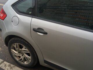 2010 Citroen C4 I Рестайлинг, серебристый, 250000 рублей, вид 4