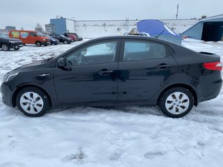 2015 Kia Rio III, чёрный, 1100000 рублей, вид 4