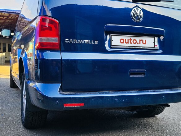 2010 Volkswagen Caravelle LWB Long T5 Рестайлинг, синий, 2300000 рублей - вид 1