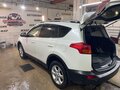 2015 Toyota RAV4 IV (XA40), белый, 1950000 рублей - вид 6