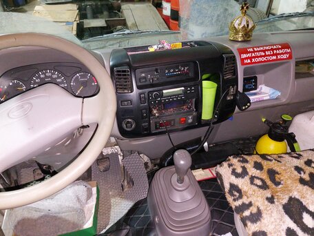 2010 Hino Series 300 (Dutro), белый, 1750000 рублей, вид 5
