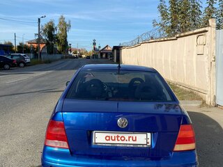 2001 Volkswagen Bora I, синий, 400000 рублей, вид 4