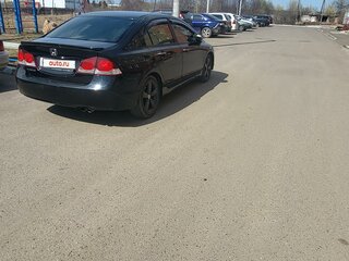 2009 Honda Civic VIII Рестайлинг, чёрный, 900000 рублей, вид 5