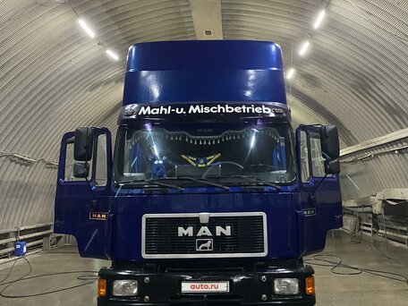 1995 MAN 18, белый, 1850000 рублей, вид 1