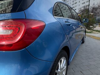 2013 Mercedes-Benz A-Класс 180 III (W176), голубой, 1200000 рублей, вид 5