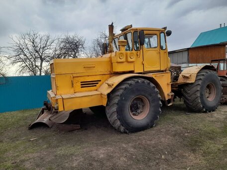 1990 Кировец К-701, золотистый, 2700000 рублей, вид 3