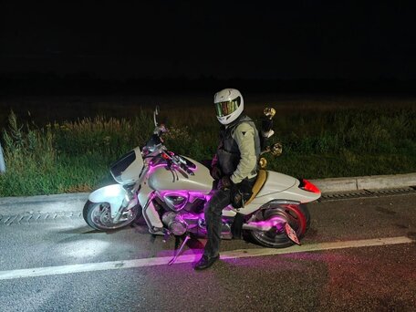 2006 Suzuki Boulevard M109R, белый, 740000 рублей, вид 5