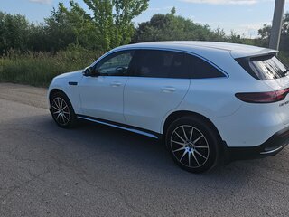 2020 Mercedes-Benz EQC 400 I (N293), белый, 5000000 рублей, вид 3