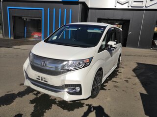 2016 Honda Stepwgn Spada V, белый, 2200000 рублей, вид 1