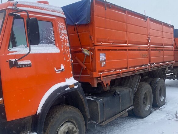 2006 КамАЗ 53215, оранжевый, 4500000 рублей - вид 2