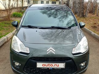 2011 Citroen C3 II, зелёный, 650000 рублей, вид 1