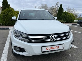 2016 Volkswagen Tiguan I Рестайлинг, белый, 1530000 рублей, вид 3