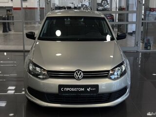 2013 Volkswagen Polo V, серебристый, 830000 рублей, вид 2