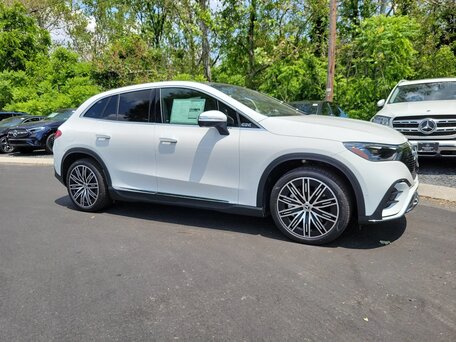Mercedes-Benz EQE SUV