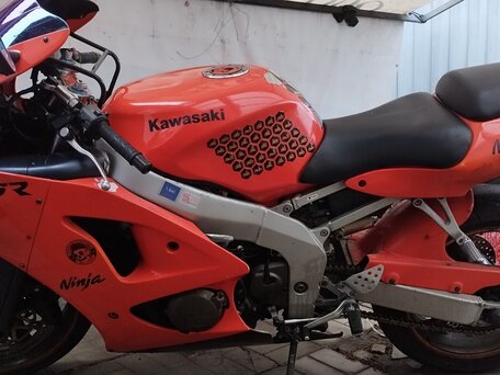 1999 Kawasaki ZX-6 Ninja, оранжевый, 260000 рублей, вид 1
